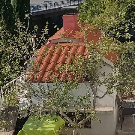 Oliva Apartment *