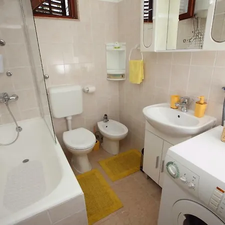 Oliva Apartment